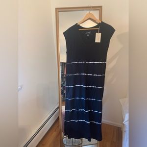 Universal Thread Cap Sleeve Maxi. Medium.